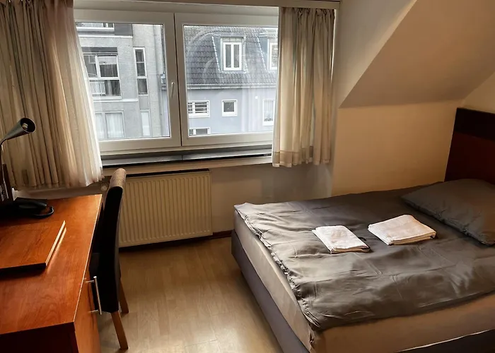 Tenova Köln-neumarkt Hotel Köln