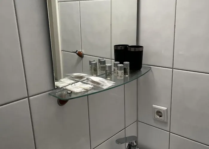 Tenova Köln-neumarkt Hotel