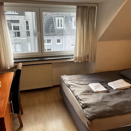 Hotel Tenova Koeln-Neumarkt Hotel Cologne