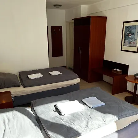 Hotel Tenova Koeln-Neumarkt Cologne