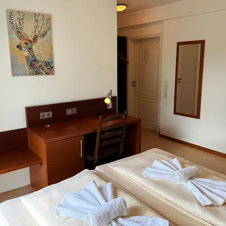 Tenova Koeln-neumarkt ケルン