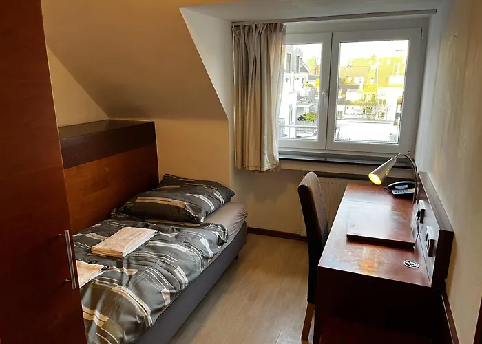 Tenova Koeln-neumarkt Hotel Colónia