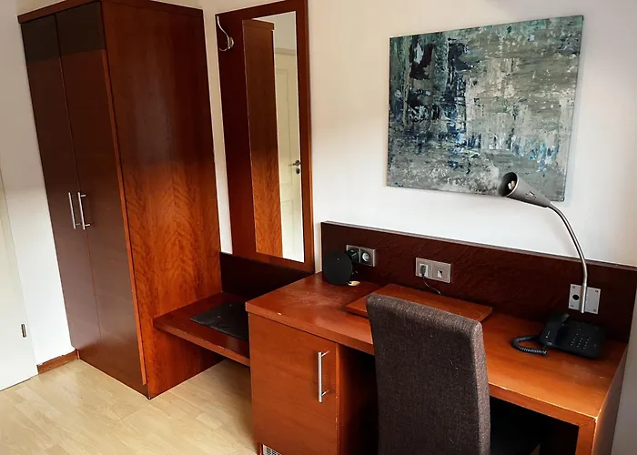 Tenova Koeln-neumarkt *