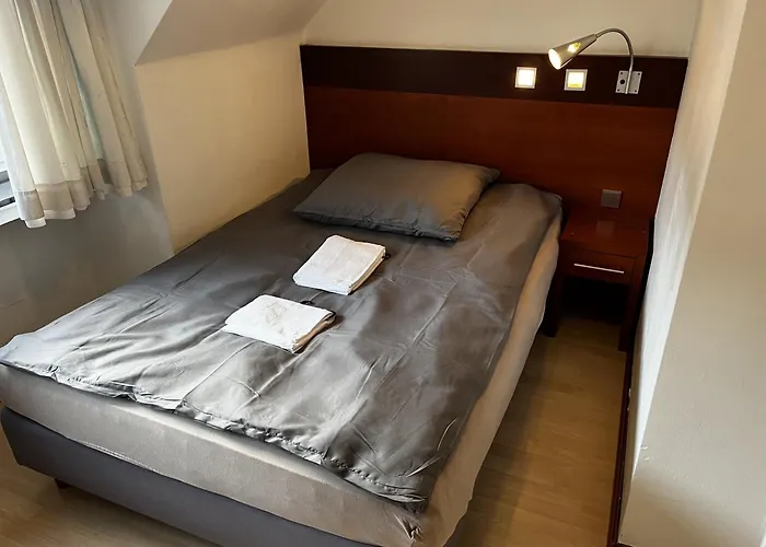 Tenova Koeln-neumarkt * Colónia