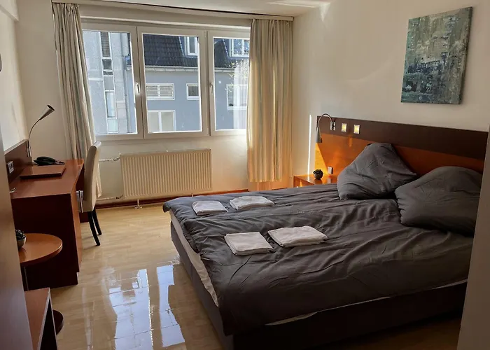 Hotel Tenova Koeln-neumarkt