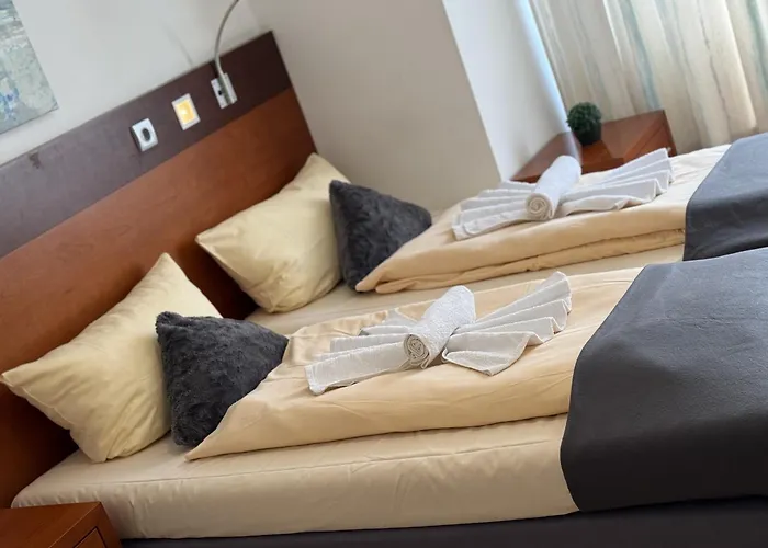 Tenova Koeln-neumarkt Hotel Colónia