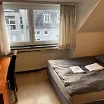 Tenova Koeln-neumarkt Отель Кёльн