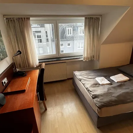 Hotel Tenova Koeln-neumarkt