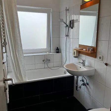 Tenova Koeln-neumarkt Hotel