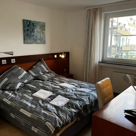 Tenova Koeln-neumarkt Hotel