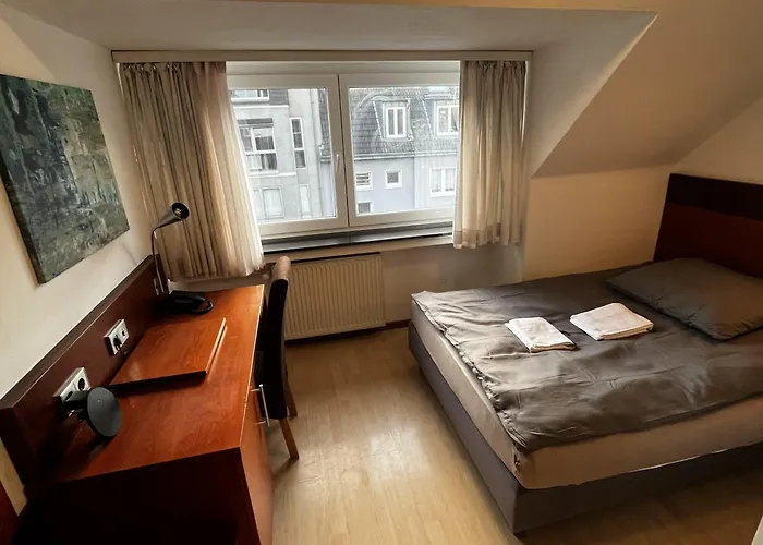 Hotel Tenova Koeln-neumarkt