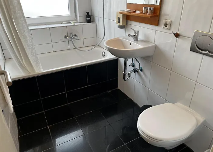 Hotel Tenova Koeln-neumarkt *